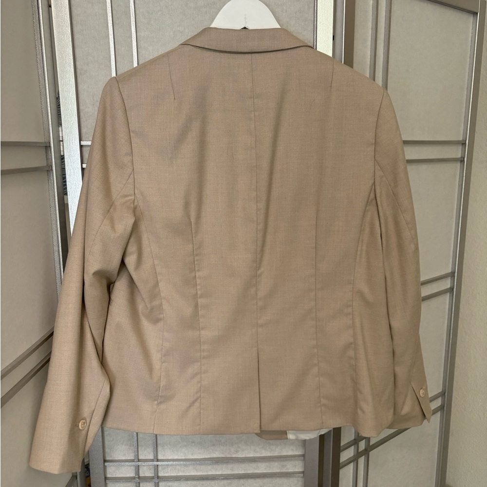 Women's Tan Blazer - Picture 6 of 7